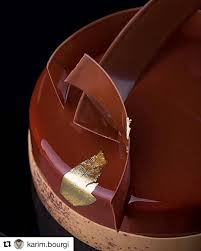 Repost Karim Bourgi Get Repost Bakelikeapro Entremet La Bise Biscuit Super Moelleux Au Chocolat Caramel P Couverture Chocolate Pure Products Chocolate