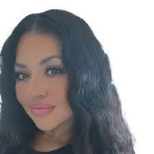 Savannah Shepard's Instagram, Twitter & Facebook