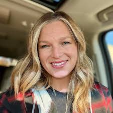 Stacy Koerner's Instagram, Twitter & Facebook