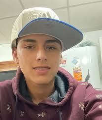 Falleció hoy en Marcos Juárez, a la edad de 17 años Jesús Nicolas Vázquez  Taborda. Sus restos son velados en sala velatoria N °1 de Calle Lavalle 592  de Cañada de Gómez