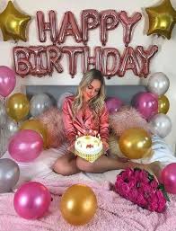 18th Birthday Birthday Photoshoot With Friends Ideas Pin By Whitney Stuart On 24 Birthday Photoshoot Birthday Photoshoot Birthday Party Photography Birthday Decorations