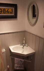 corner pedestal sinks for small