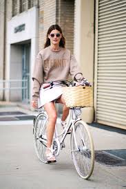 Girl On The Street Nyfw Day 7 Nyfw Street Style Street Style Chic Street Style