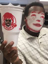 10 Bukti Kamu Sudah Kecanduan Main 'Face Swap', Bikin Ngakak!