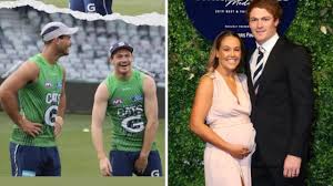 Official twitter account of the geelong football club #geelongstrong. Afl 2020 Gary Rohan Tom Hawkins Fight Instagram Post Amie Rohan Geelong News Eminetra Australia
