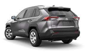 The 2017 rav4 is available in five trim levels le, xle, se, limited and platinum. Toyota Rav4 Le Vs Xle Harvey La Bohn Toyota