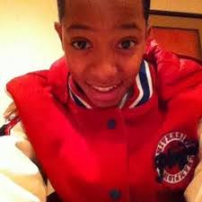 Darien Pierce's Instagram, Twitter & Facebook