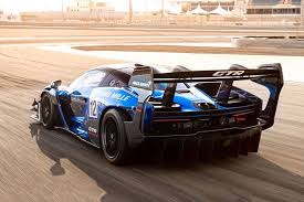 Watch Mclaren S Senna Gtr Rip Up Bahrain International Circuit In 2020 Gtr Senna Mclaren