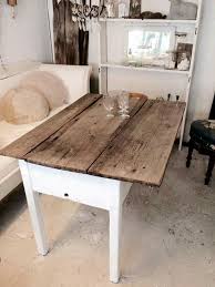 Sodt Rat Bord Fransk Landstil Og Vintage Hvidt Slidt Studiestraede 3 4300 Holbaek Bord Fransk Landstil Vintage