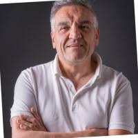 800+ perfiles de «Lamblin»