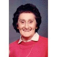 Clara Padgett's Instagram, Twitter & Facebook