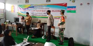 50 latihan soal tes perangkat desa kunci jawaban 51 d 61 b 52 c 62 a 53 c 63 c 54 c 64 d 55 a 65 a 56 d 66 d 57 b 67 d 58 d 68 d 59 c 69 a 60 a 70 c 70 contoh soal dan jawaban tentang perangkat desa telah kami sampaikan kepada anda. Pemerintah Desa Rejomulyo Bersama Babinsa Koramil Barat Pantau Pelaksanaan Tes Penjaringan Calon Perangkat Desa Website Resmi Kodim 0804 Magetan