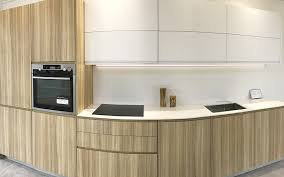 Descubra toda la gama de baldosa de la marca porcelanosa. Porcelanosa Apalliser
