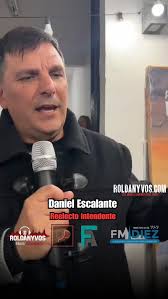 ✅️ El intendente Daniel Escalante se dirige a sus votantes desde el Bunker  de Unidos-, 📲 Enterate de todo en:, 🌐 www.roldanyvos.com, 📡 Seguinos en  nuestras redes:, 📸 Instagram