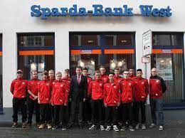 En av norges største alliansefrie sparebanker med rundt 30 lokalkontorer. Wenn Aus 1 Plus 1 Eine 3 Wird Reinhard Adolph Stiftung Fur Kinder Und Jugendsport