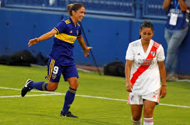 The latest tweets from @bocafutfemenino Boca Golea A River Por 7 0 Y Es El Primer Campeon De La Era Profesional Del Futbol Femenino Clarin Com