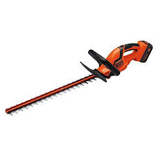 Black And Decker 40v Blower Review The Black Decker Lht2436 Hedge Trimmer Has A Powerful 40v Battery That Provides Plenty Of Power And Run Time And Can Cut Bra Its All About The Tools Best Hedge Trimmer