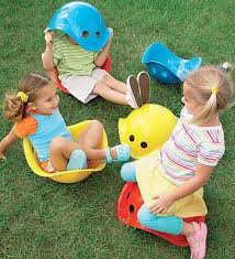 Hmmm Kids Do Like The Simplest Of Things Spel Paden