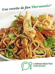 Nouilles Chinoise Facon Thai Au Poulet Recette Recette Thailandaise Plat Thailandais Nouilles Chinoises