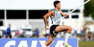 Atualmente existem varas de fibra de vidro que revolucionaram a técnica do salto com vara. Salto Com Vara Esporte Clube Pinheiros
