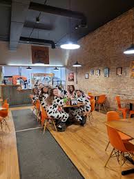 No negative comments please I have my reasons for asking this question is  there a job out there that will work with a slow paced no experience  pregnant woman and flexible hours