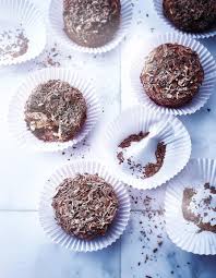 Merveilleux Au Chocolat Pour 6 Personnes Recettes Elle A Table Recette Merveilleux Au Chocolat Tablette De Chocolat Chocolat Patissier