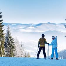 Informations sur les 214 stations de ski, bons plans, 9522 avis, guide des restaurants dans les stations de ski, prévisions météo et enneigement en direct avec 11893 publicatio. 10 Stations De Ski Facilement Accessibles En Train Trainline
