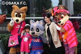 This is the official facebook page of cerezo osaka, a professional football club based in osaka Cerezo Osaka On Twitter Photo Session With Lobby Madam Lobina And Vent Kun Http T Co A9qzywkvvb