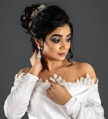 The twist chignon is a wedding hairstyle for long hair style specially designed for brides desiring to the when it comes to wedding hairstyles for long hair there will be a couple of guests, maybe even the bridesmaids or. 15 Best Bridal Hairstyles For Round Faces Styles At Life