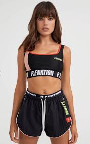 Find british gym wear, yoga, sports bras and leggings for women. 16 Best Womens Best Gym Wear Brands In 2021 Shop Well