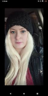 Can someone edit this picture to make me smile and remove my hat?