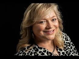 Suzanne Lynch explains cryptocurrency and the challenges with regulating  Bitcoin