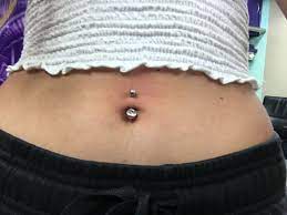 Pin De Erika R Em Tattoos And Stuff Piercing Na Barriga Piercing No Umbigo Tatuagem Piercing