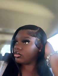 Hi I'm GiGi, 21 ♏️, Due Dec 27th ( 17wks 6 days) 🎁 🌲 looking for mommy  friends. I'm in Texas, but distance doesn't matter Heyyy Y'all 💕