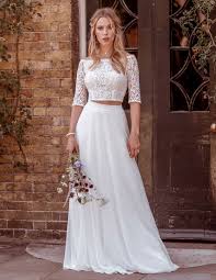 Der erste ausflug von marvin wird in staffel 8 gezeigt, als ted victoria in einem hochzeitskleid in der bar sieht und lily und marshall zur hilfe kommen müssen. Kelsey Rose Lily Brautkleid Lin Riehl Das Hochzeitshaus