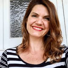 What happens when you smile at strangers for a week? • Danielle Colley