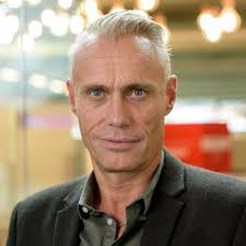 Tom Buser (@TomBuser)