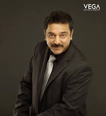Vega Entertainment Wishes A Very Happy Birthday To Actor Kamalhaasan Kamal Haasan Indian Actor Birthday No Vegas Birthday Celebrities Famous Celebrities