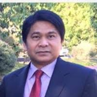 Robert Umayam's Instagram, Twitter & Facebook