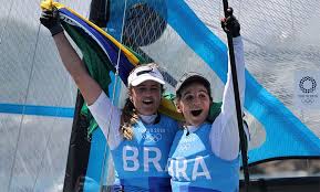 Martine soffiatti grael (born 12 february 1991) is a brazilian sailor in the 49er fx class. C1sjfpfudk Jm