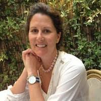 Louisa Stewart's Instagram, Twitter & Facebook