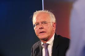 Here is picture of mike schmidt: Harald Schmidt Das Vermogen Einkommen Des Entertainers 2021