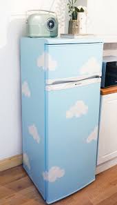 Taubmans professional white gloss oil based enamel paint. How To Paint A Fridge With Rust Oleum Rustoleum Spray Paint