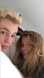 Hattie Hendrickson (@hattiehendrick)