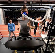Europameister sind sie jeweils schon. Ingebrigtsen Bruder Jakob Henrik Filip Familien Ag Der Leichtathletik Welt