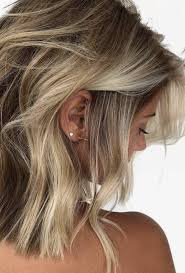 Read on and we're sure you'll be rocking beach hair in no time with all this inspiration: Beachy Blonde Balayage Highlights Short Choppy Wavy Hairstyles For Women Hair Color Balayage Short Hair Balayage Hair Styles