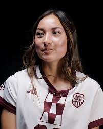 leah varela (@leahvarelaa) • Instagram photos and videos