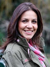 Julia Bradbury's Instagram, Twitter & Facebook