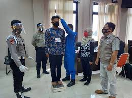 Bintara polisi atau bintara polri adalah pelayan untuk masyarakat terdepan dari kepolisian negara pangkat bintara polri terdiri dari brigadir polisi dua (bripda), brigadir polisi satu (briptu). Seleksi Calon Bintara Polri 2020 Memasuki Tes Rikmin Awal Di Polres Bontang Situs Resmi Polres Bontang