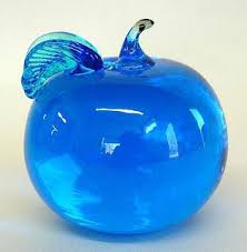 Pin By Sellabiz Gr On Arts Artists Texnes Kallitexnes Blue Glass Feeling Blue Hand Blown Glass
